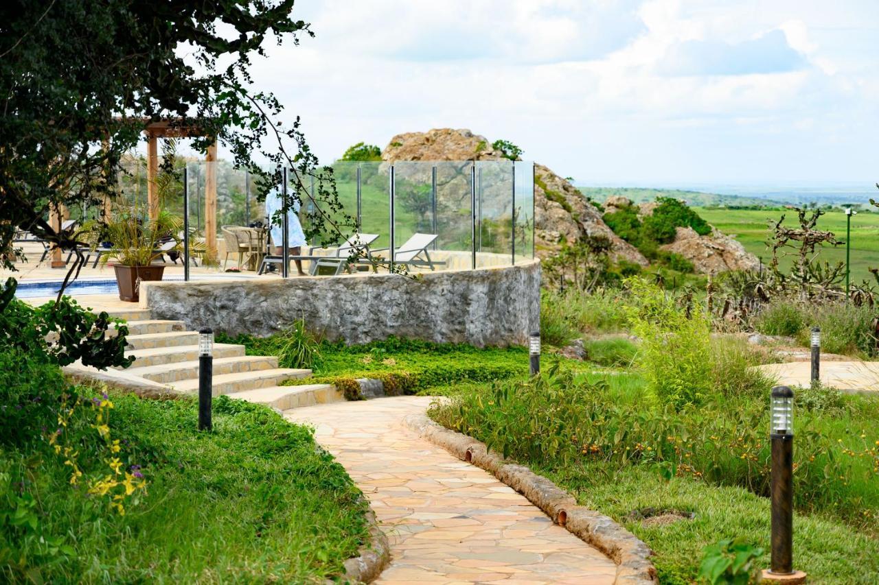 Saab Royale Resort Kajiado Екстер'єр фото